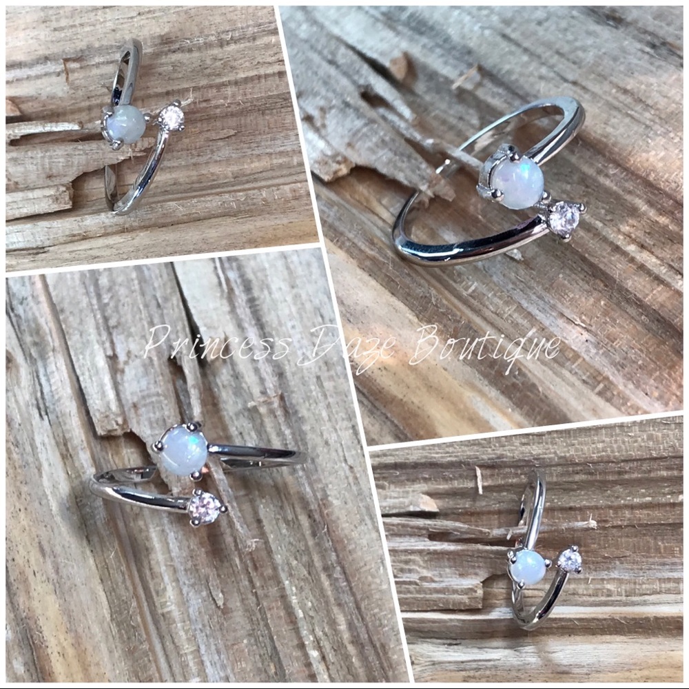 Opal Stone Adjustable‎ Ring